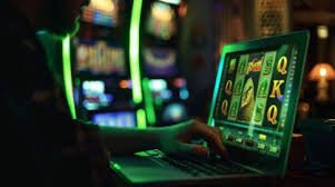 Filipino player using jollywin on a mobile phone to place a sports bet